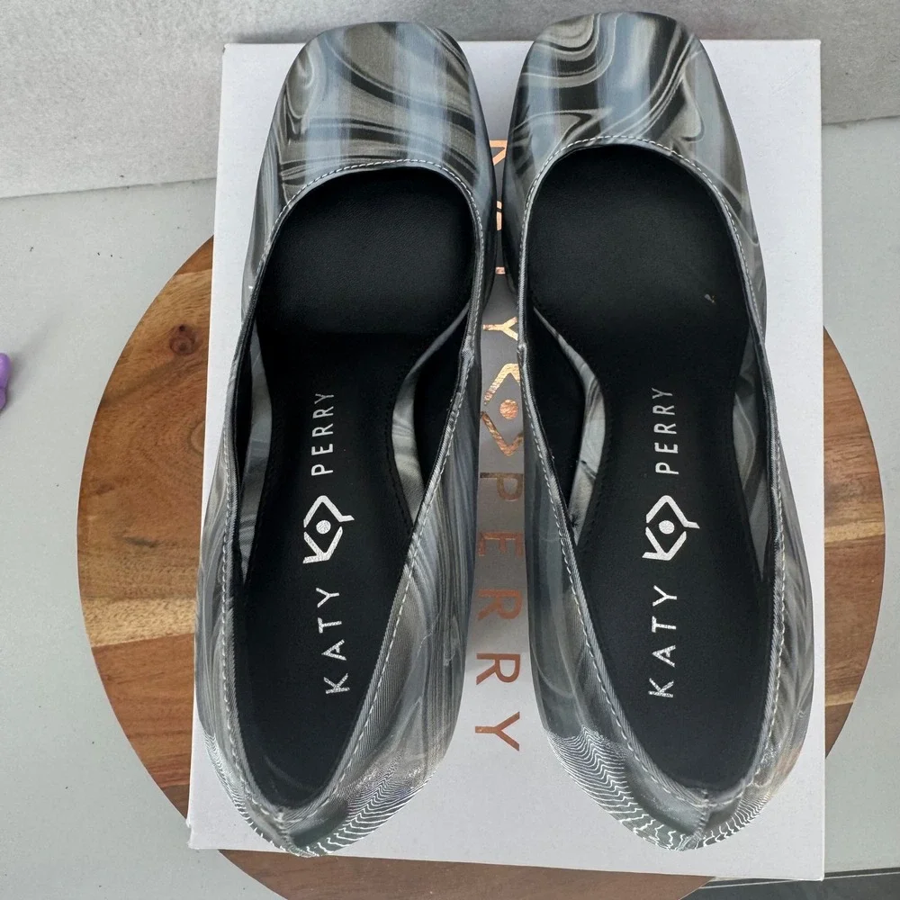 Katy Perry The Uplift Platform Pumps Heels Black Multi Swirl‎ Size 6M